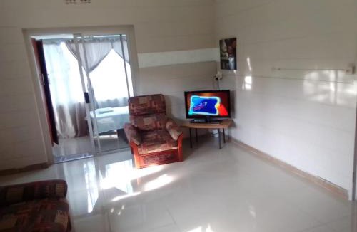 Marina Beach Apartment | Unit51 MarinaGlen Holiday Resort