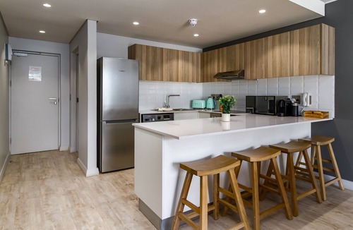 Cape Town City Centre Apartment | Unobstructed Views + Close to Waterfront + 2 Bed