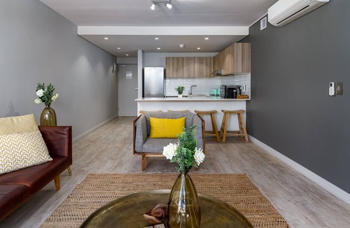 Cape Town City Centre Apartment | Unobstructed Views + Close to Waterfront + 2 Bed