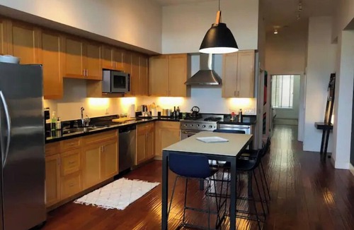 Uptown Oakland Condo | "Uptown Oakland Penthouse"