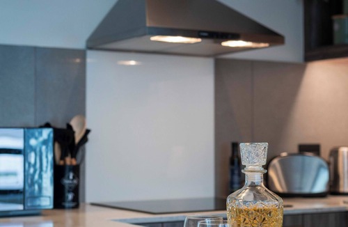 Cape Town City Centre Apartment | Urban City Living - Suite 1301 - Foreshore Place