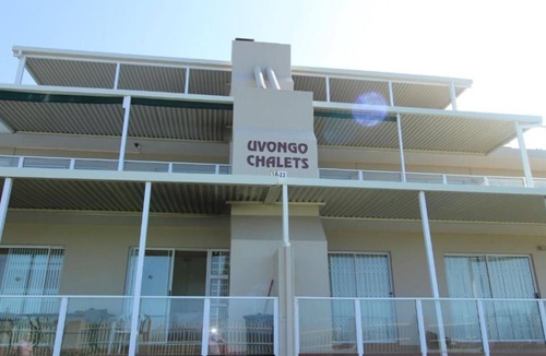 Manaba Beach Apartment | Uvongo Chalet 11 Room 289