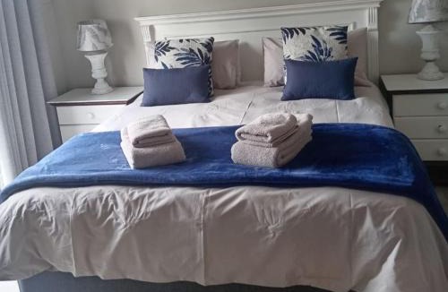 Metsimaholo House | Vaal Dam Getaway