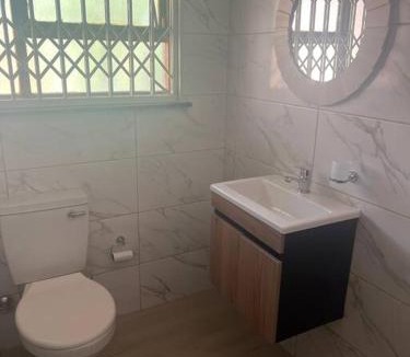 Vanderbijlpark Apartment | Vaal Haven - riverside getaway