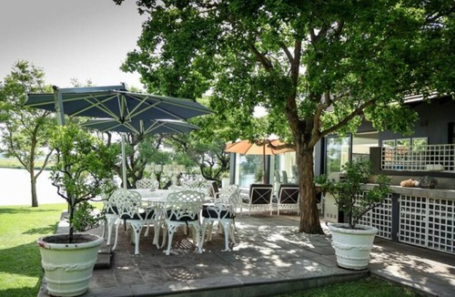 Vaalview House | Vaal River Luxury Villa