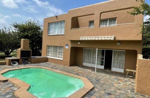 Oranjeville House | Vaalaton