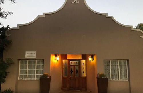 Colesburg Bed & Breakfast | Van Zylsvlei - A Karoo Guest Farm