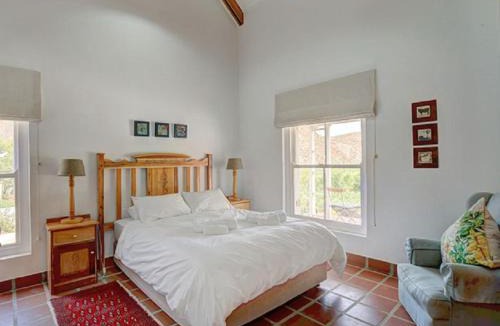De Rust Apartment | Varkenskraal Farm