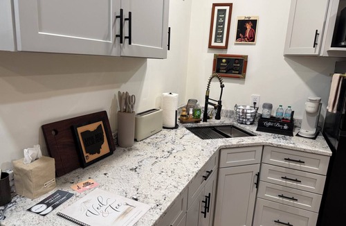 Minerva Apartment | Veil & Tee Suite - 30 min to HOF & 3 min to Golf!