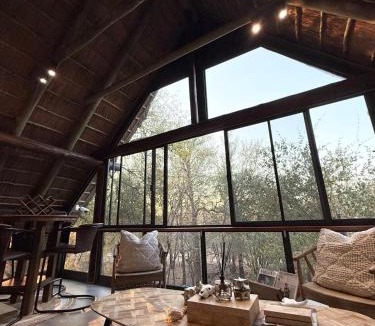 Marloth Park House | Veni Vidi Amavi Luxury Safari Treehouse