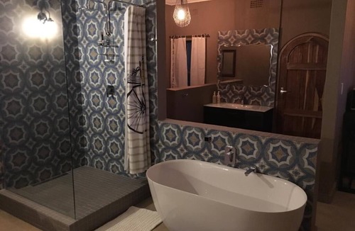 White River House | Versot "crazy about our place" in Afrikaans