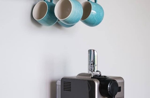Windermere Apartment | Vibrant 603 on Florida Road