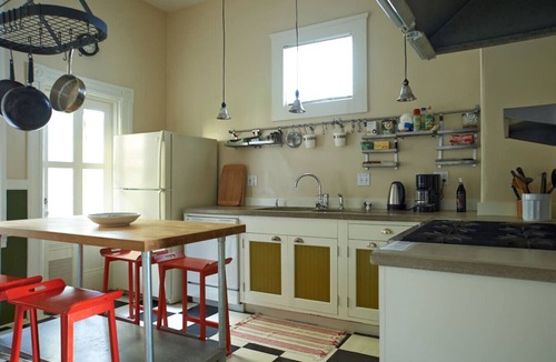 Bernal Heights House | Victorian 2 BR Walkable to Mission St & Bernal Hts