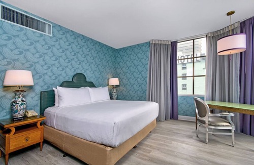 Downtown San Francisco Hotel | Victorian Charm, Rooftop Pool Access, Walk to Civic Attractions