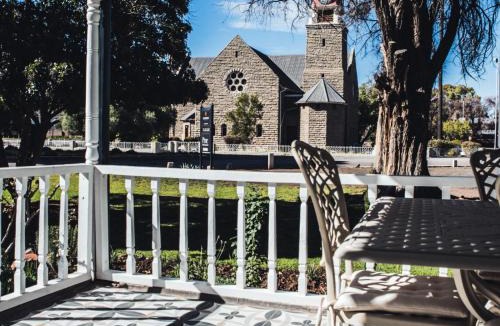 Loxton House | Vier Seisoene Gastehuis
