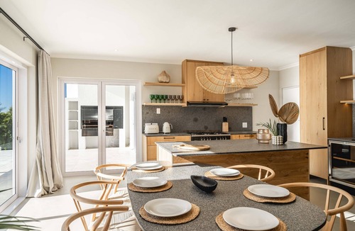 Camps Bay House | View 16 | Serinity Skyline Penthouse | 3 Bedroom