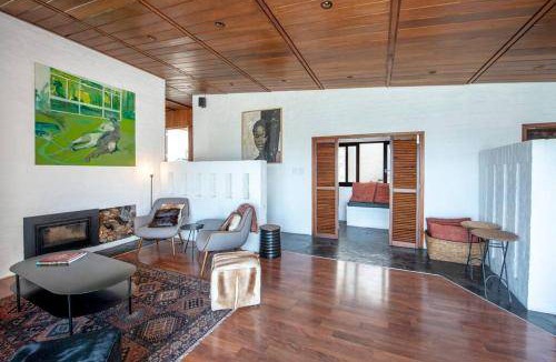Bantry Bay Villa | Villa ∙ 2 bedrooms ∙ 4 guests