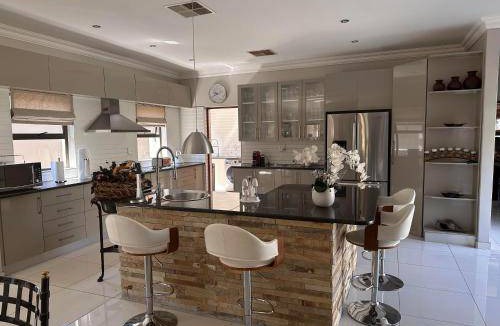 Hartbeespoort Villa | Villa ∙ 3 bedrooms ∙ 6 guests