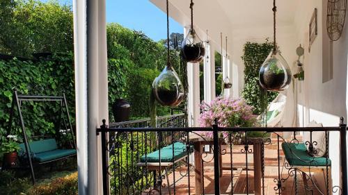 Somerset West House | Villa Adalbert Guesthouse