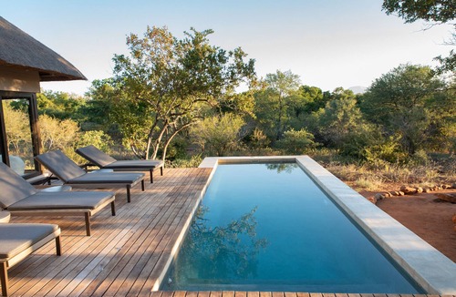 Hoedspruit Villa | Villa Aloë Vera: Breathtaking design & wellness villa in the South African bush