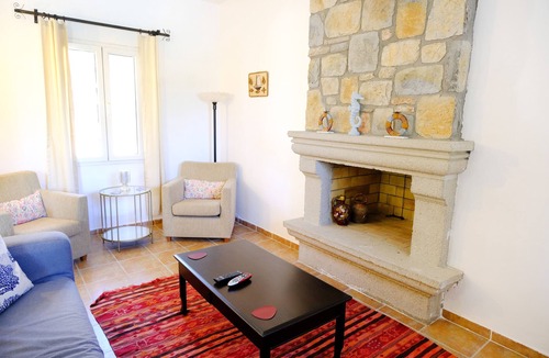 Derekoy Villa | VILLA BEGONVILE