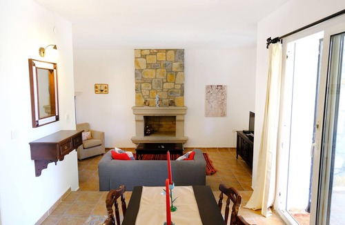 Derekoy Villa | VILLA BEGONVILE