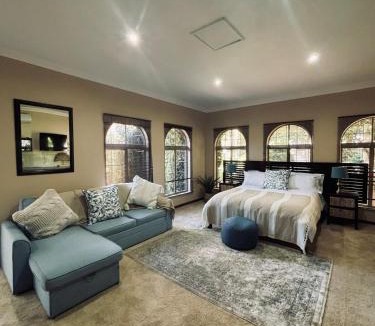 Waverley Apartment | Villa Bloemé Guesthouse