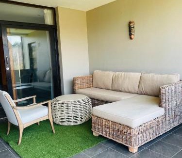 Vanderbijlpark Apartment | Villa by The Vaal River