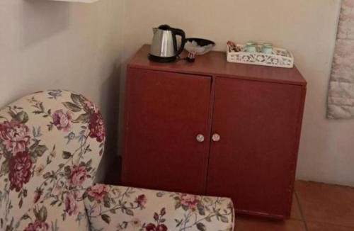 Porterville House | Villa ChoCoLatt Guest House and Porta Taverna Restaurant