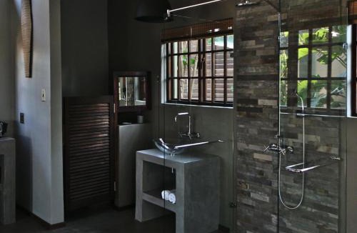 La Mercy Apartment | Villa La Mercy Chalet No load shedding or water outages