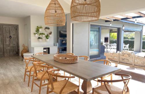 Plettenberg Bay Apartment | Villa Luciano - Pool, walk to Solar Beach