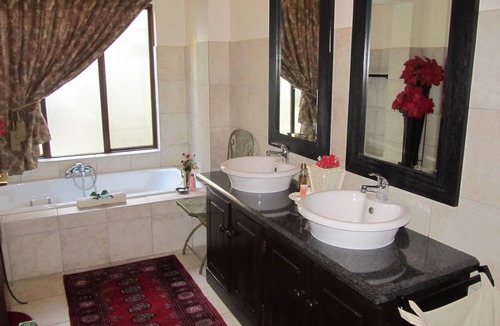 Greater Johannesburg Metropolitan Area House | Villa Lugano