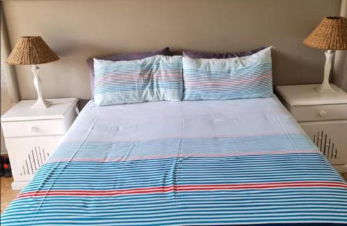 St. Lucia Apartment | Villa Mia 9, St Lucia Self-catering unit in Popular tourist town near beaches