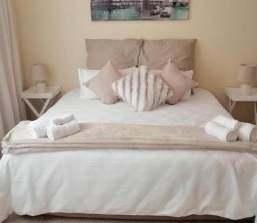 Sedgefield Apartment | Villa Monique Self Catering Apartment