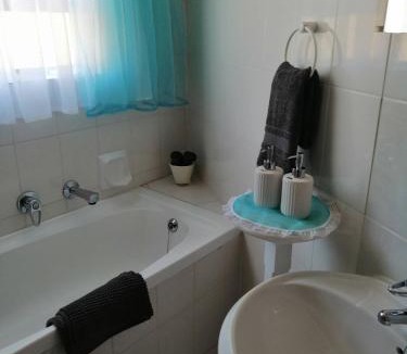 Sedgefield Apartment | Villa Monique Self Catering Apartment