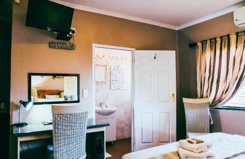 Kathu Bed & Breakfast | Villa Mosaiko