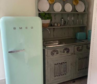 Camps Bay House | Villa Paradiso, Luxurious 8-Unit Escape in Bakoven, Camps Bay !