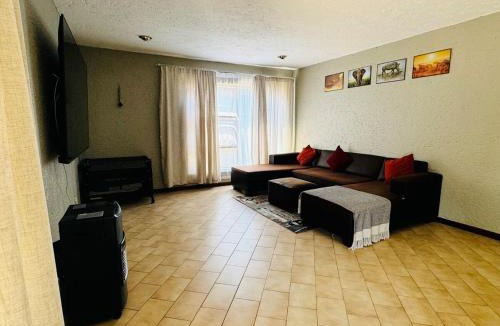 Woodmead Villa | Villa Picasso - 2 Bed Villa