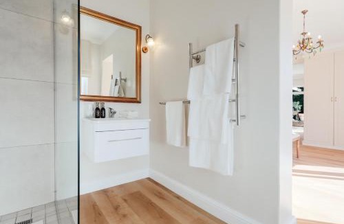 Claremont Bed & Breakfast | Villa Puccini