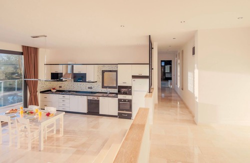 Uzumlu Villa | Villa Sezin - Two Bedroom Villa, Sleeps 4