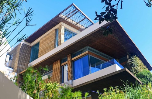 Bantry Bay Villa | Villa Twee - Three Bedroom Villa, Sleeps 6