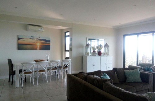 Blythedale House | Villa with a view - 36 Sovereign Sands