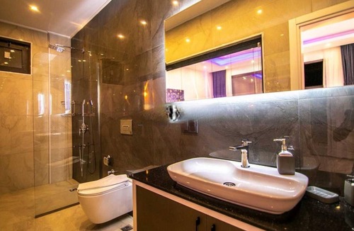 Uzumlu Apartment | Villa with Jacuzzi, Hammam, Sauna and Pool in Kas