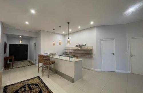 Cape Town Villa | Villa ∙ 5 bedrooms ∙ 10 guests