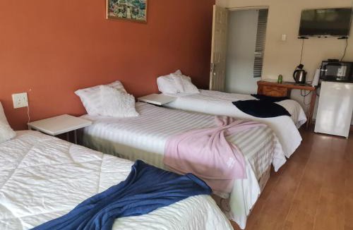 Amahlathi House | Village Stay Ngcamngeni
