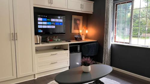 Constantia House | Vines Cottage, The Vines, Constantia