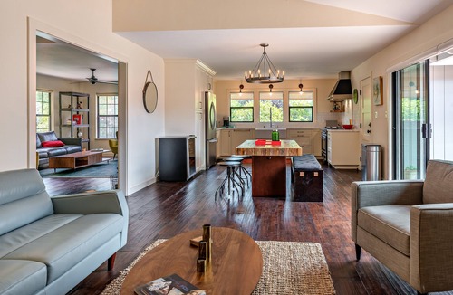 Guerneville House | Vineyard View Retreat Pool, Bocce Court & Game Barn Near Armstrong Woods