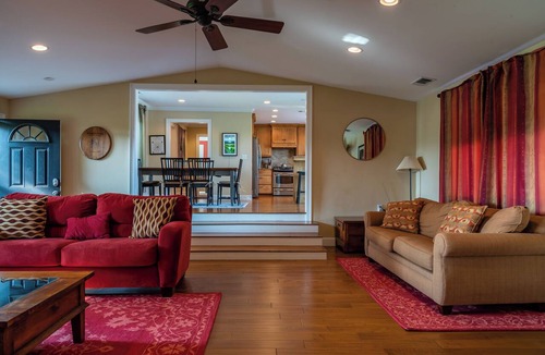 San Miguel House | Vineyard Views + Fire Pit BBQ | Paso Wine Country | Estrella Vineyard