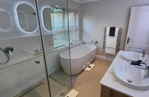 Raithby House | Vredenburg Manor House