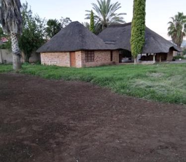 Kareeberg House | Vryburg Good Time Yafe Guest House